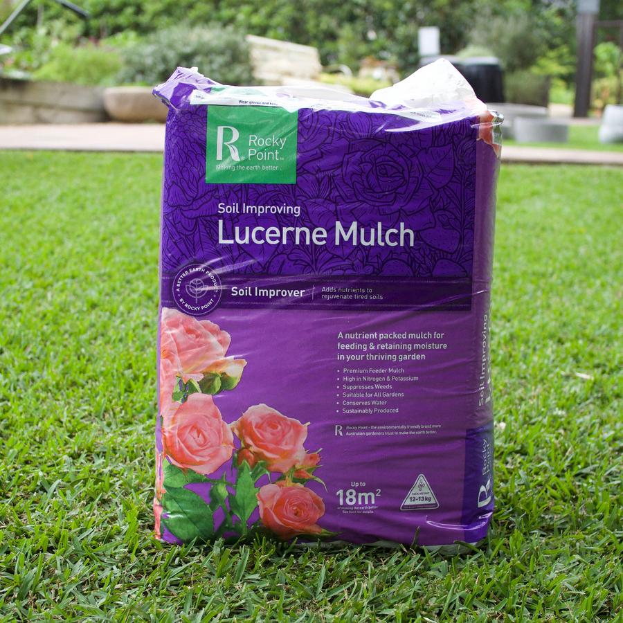 Lucerne-mulch.jpg